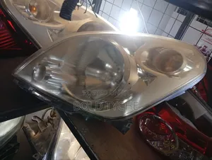 Suzuki Splash 2009 Headlight