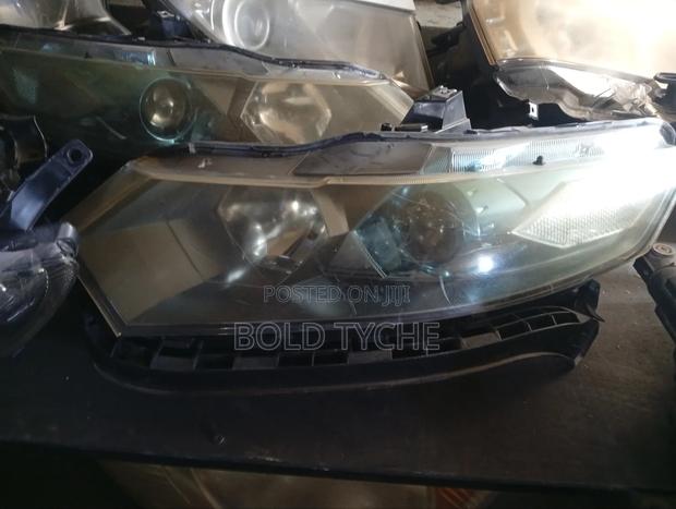 Honda Insight Headlight