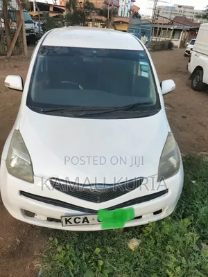 Toyota Ractis 2009 White