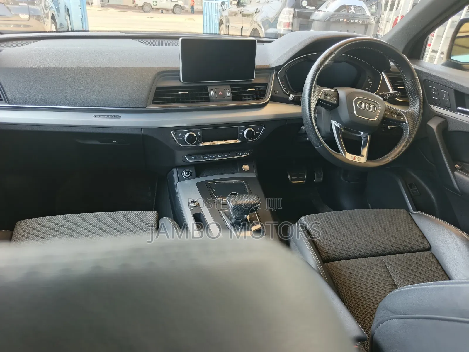 Audi Q5 2.0T Premium AWD quattro 2019 Black