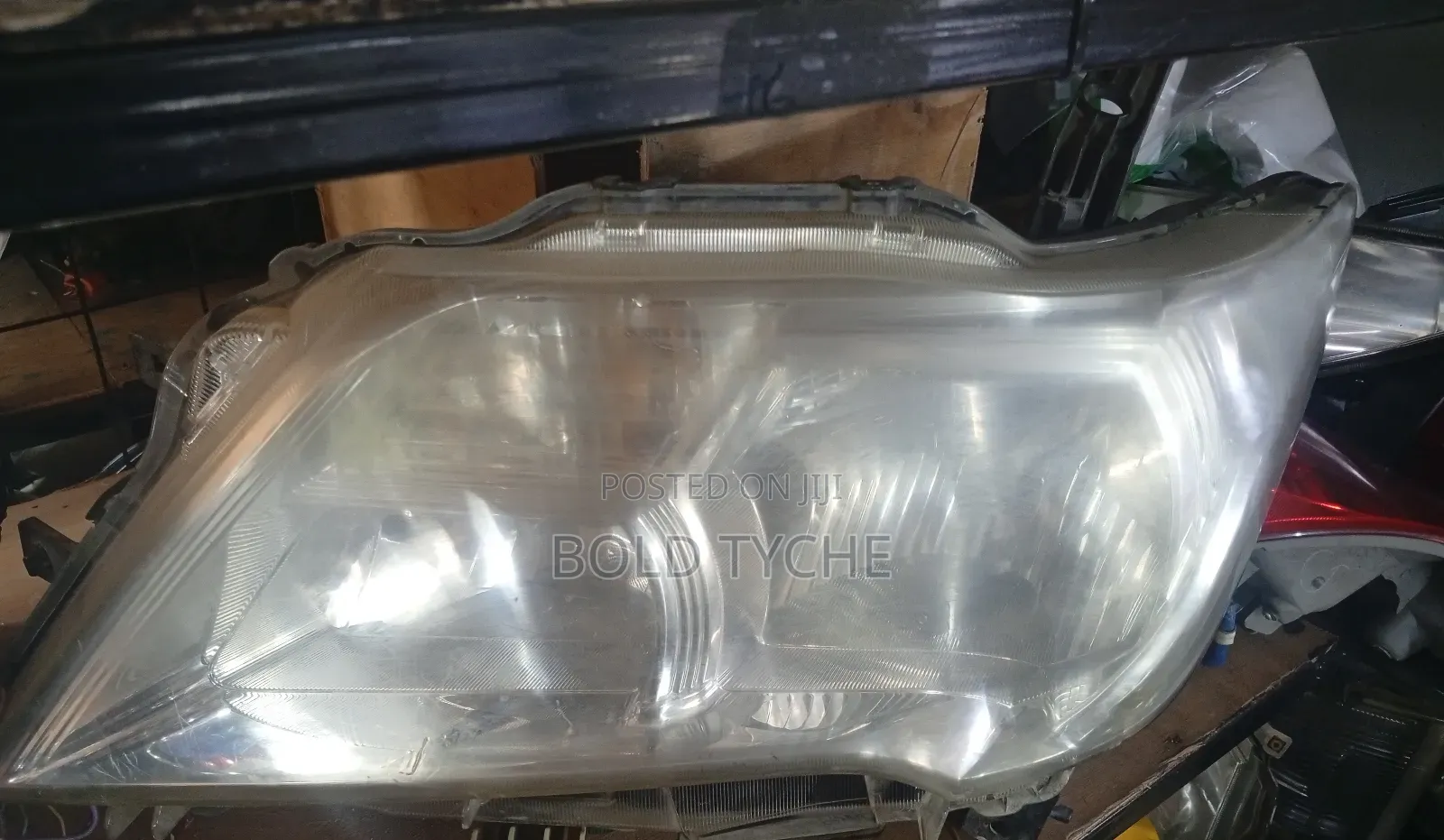 Nissan Serena 2012 Headlight
