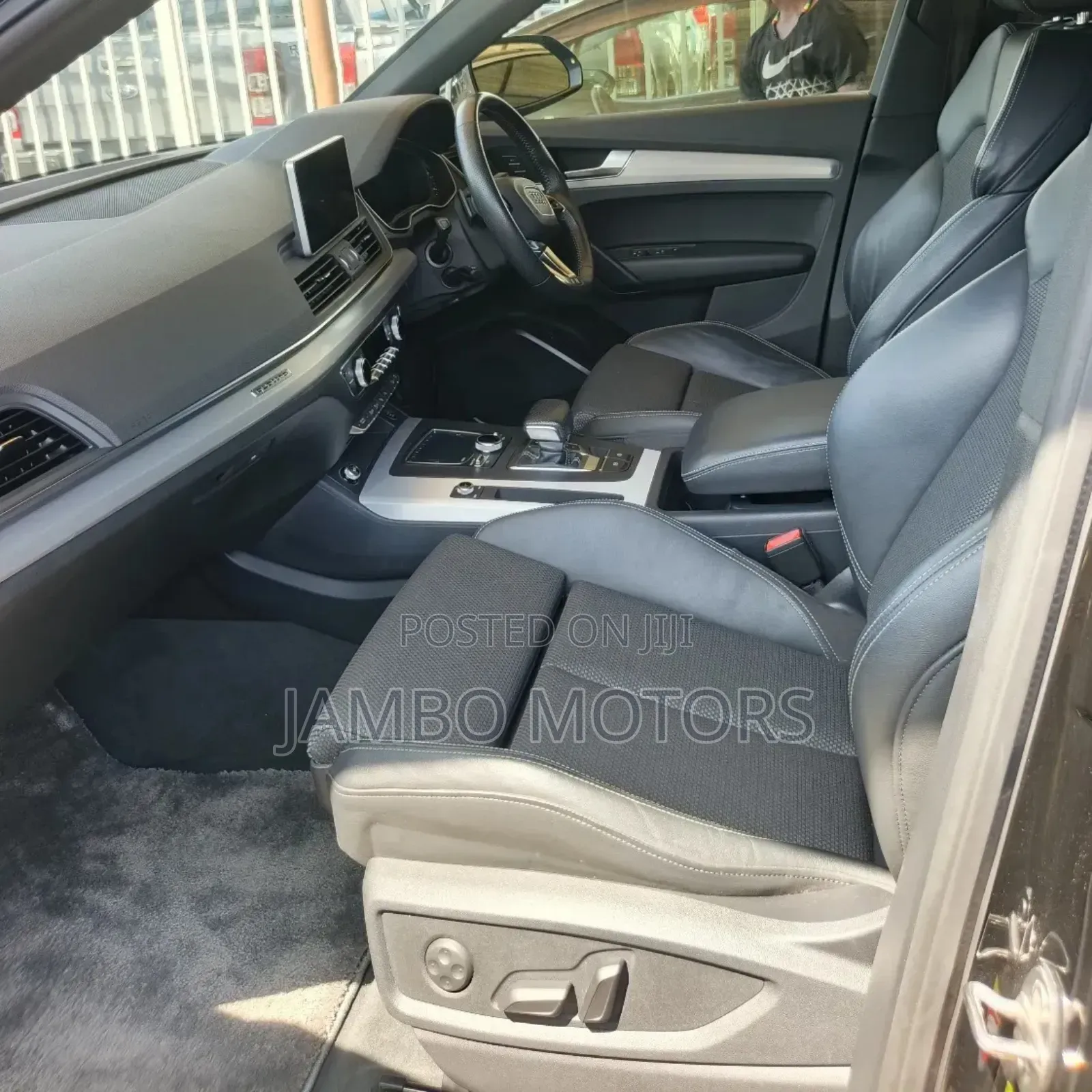 Audi Q5 2.0T Premium AWD quattro 2019 Black