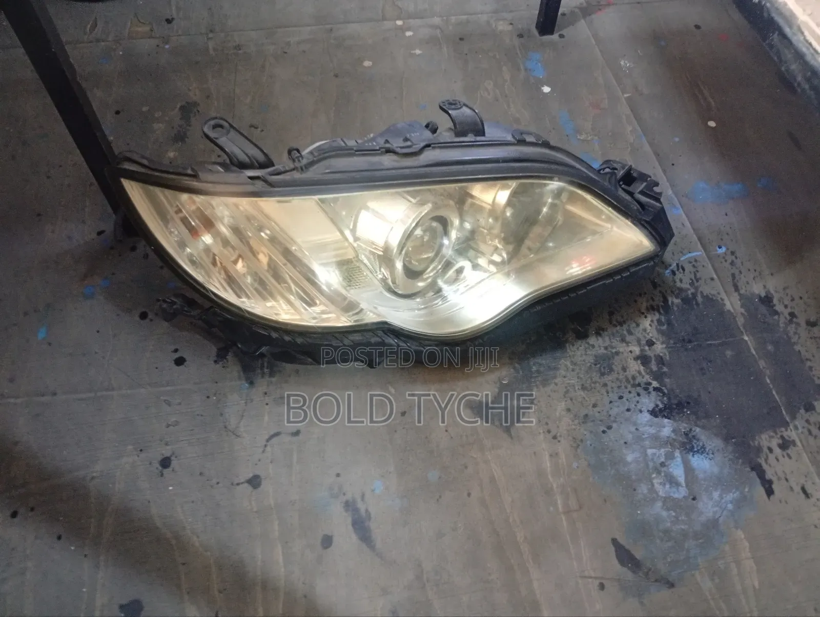 Subaru Legacy Bp5 Headlight