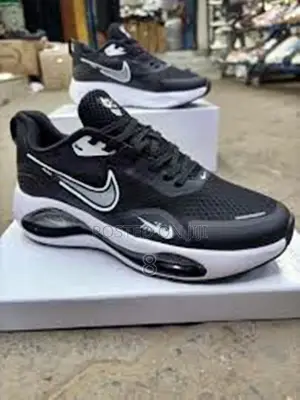 Nike Air Zoom Sports Sneakers – Breathable Flexible