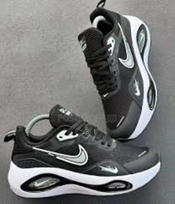 Nike Air Zoom Performance Shoes – Smooth Ride Cushioning