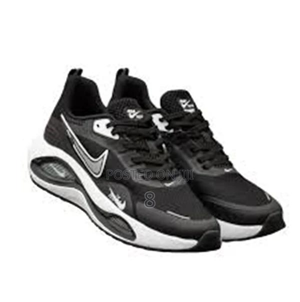 Nike Air Zoom Trainers – Modern Look, Athletic Feel - thumbnail 2