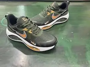 Nike Air Zoom Swiftstride Sports Sneakers