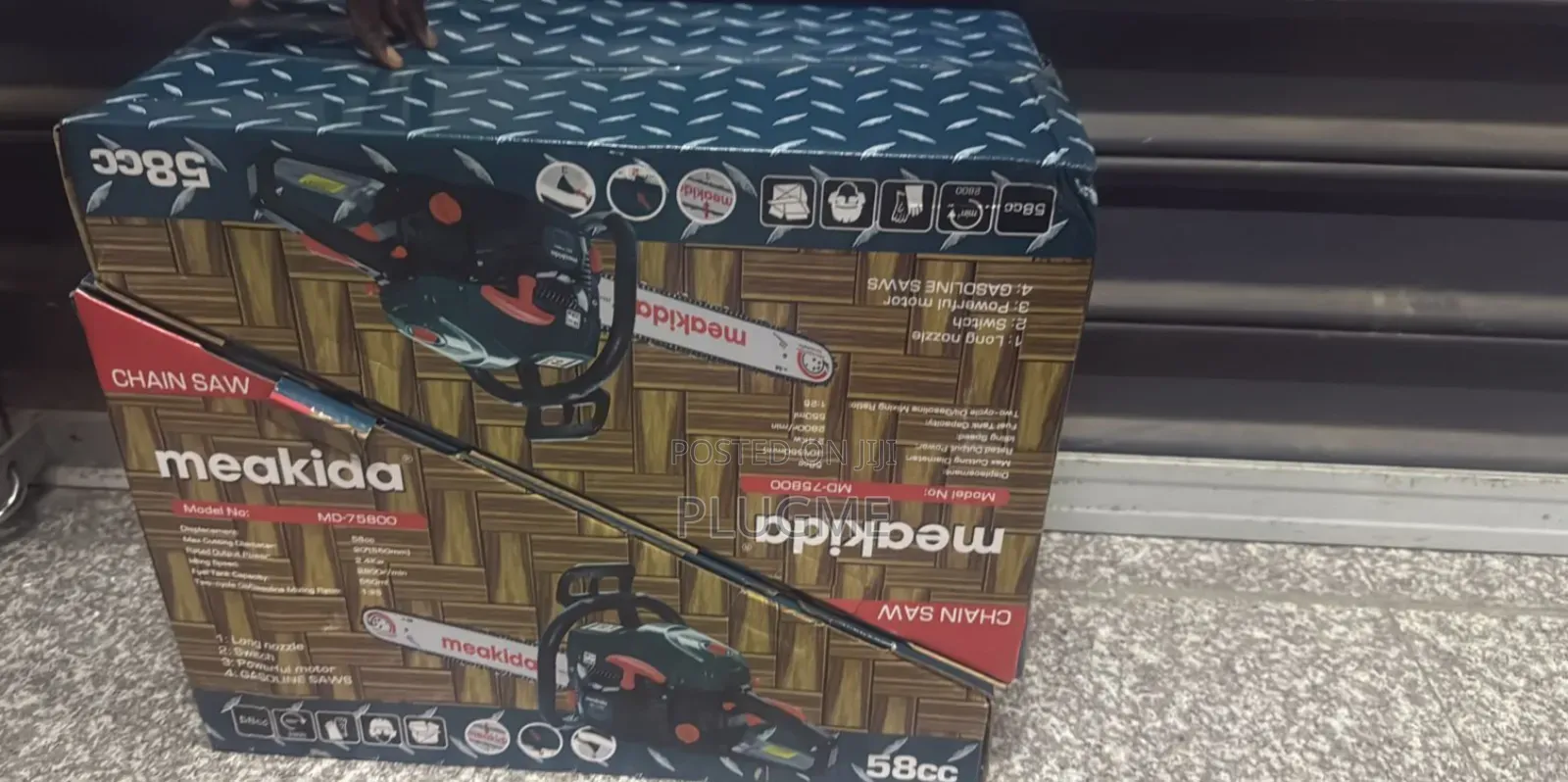 Meakida Gasoline Chain Saw