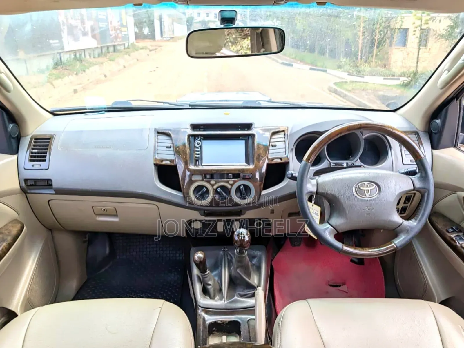 Toyota Hilux 2009 Black