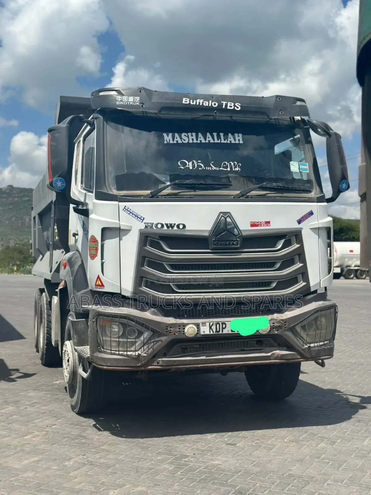 Howo Sino Tarck Tipper 270hp Milg 60 000kms Year 2023
