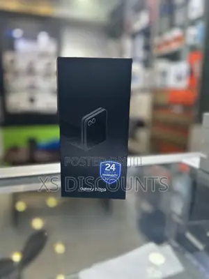 New Samsung Galaxy Z Flip6 256 GB Black