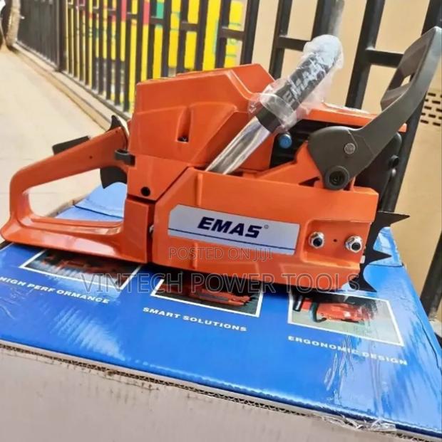 Emas Chainsaw - main view
