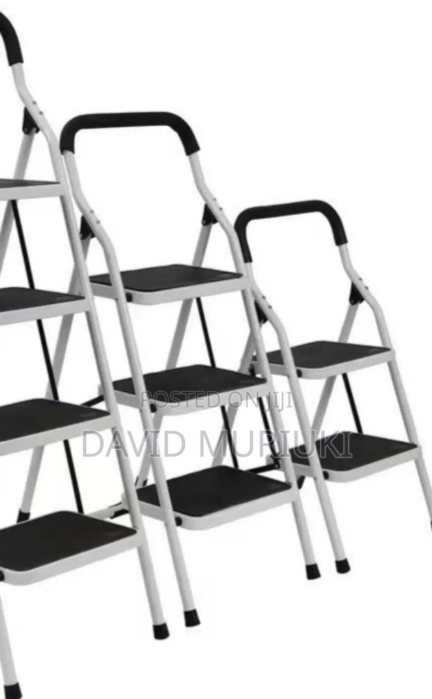 New Arrivals Heavy Duty Step Ladder White Colour 4 Step - main view