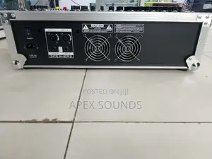 12channels Powered Briefcase Mixer