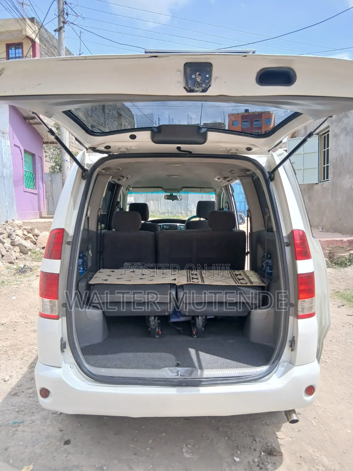 Toyota Voxy 2007 White