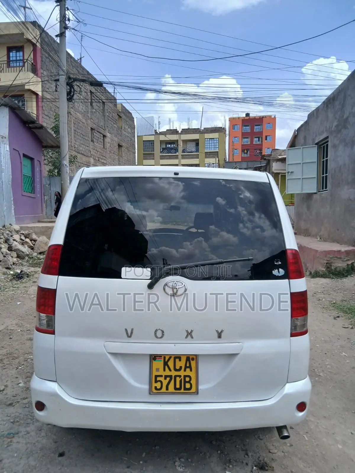 Toyota Voxy 2007 White