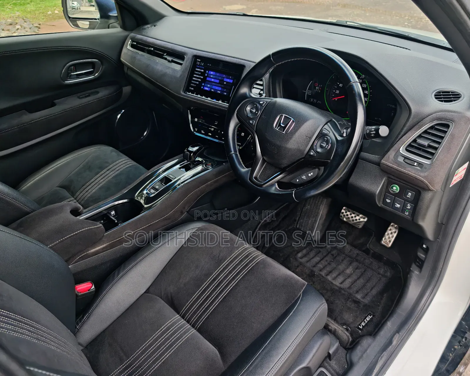 Honda Vezel 1.5 Hybrid 2WD 2018 White