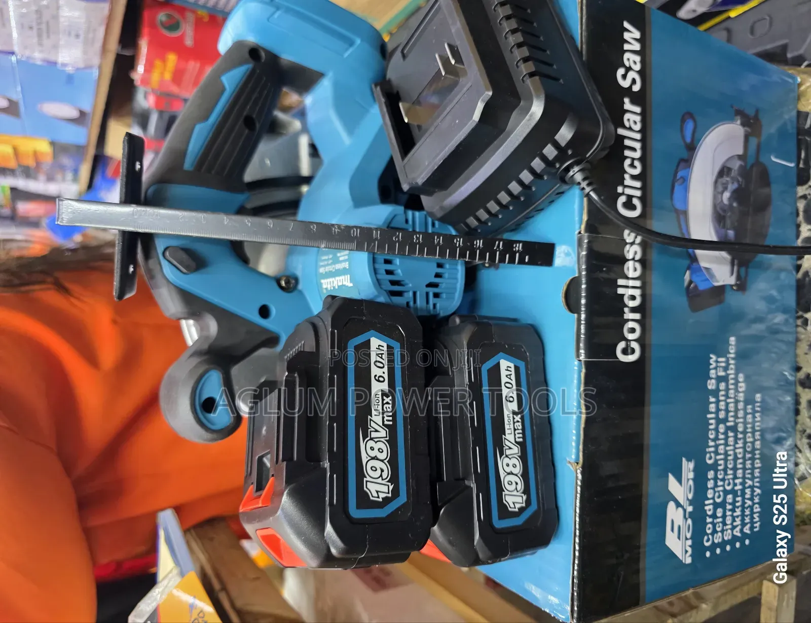 Cordless Circular Saw Makita 198v