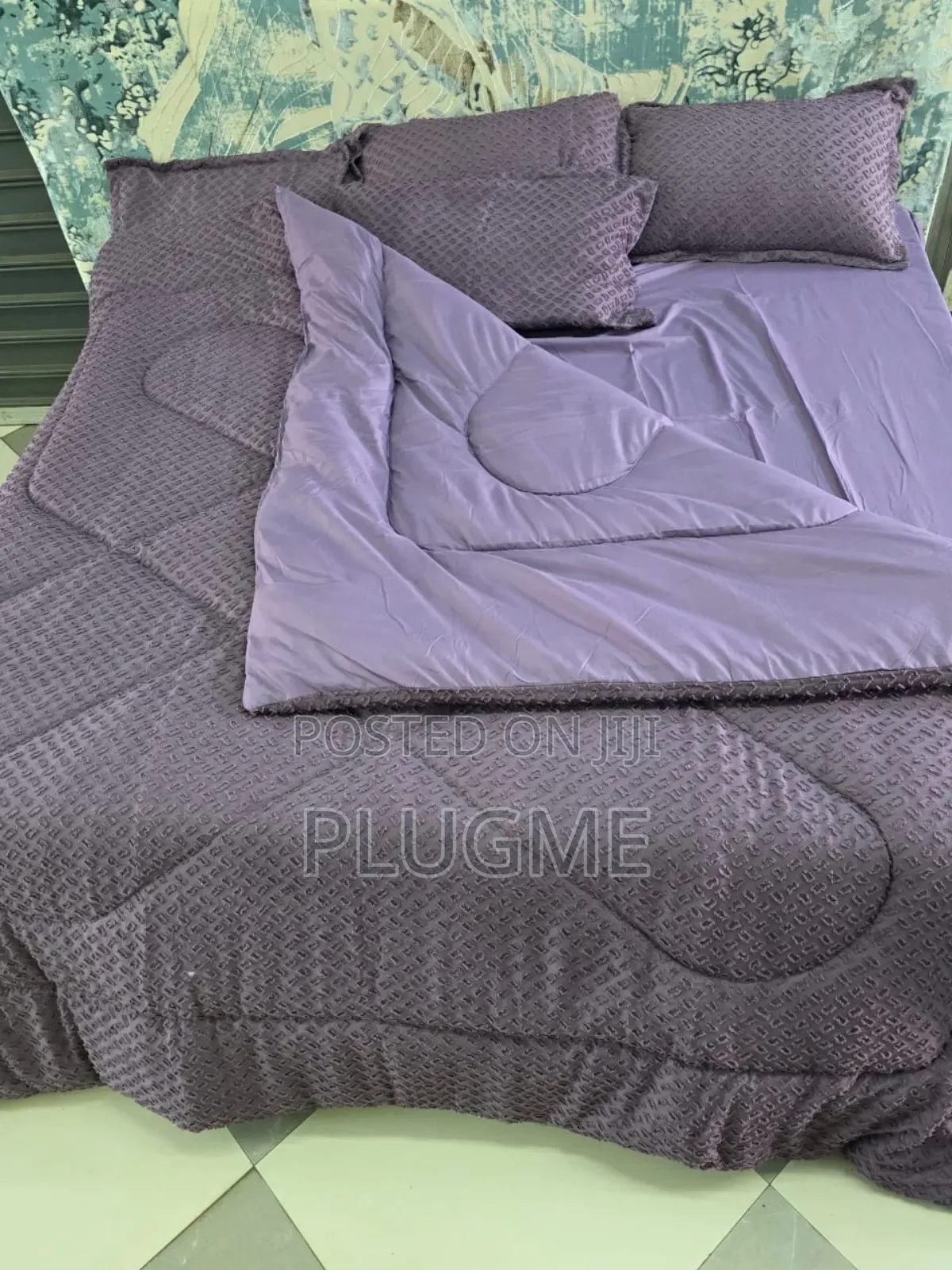 6x6 6x7 Tufted Duvets + Bedsheet + 2 Pillowcases