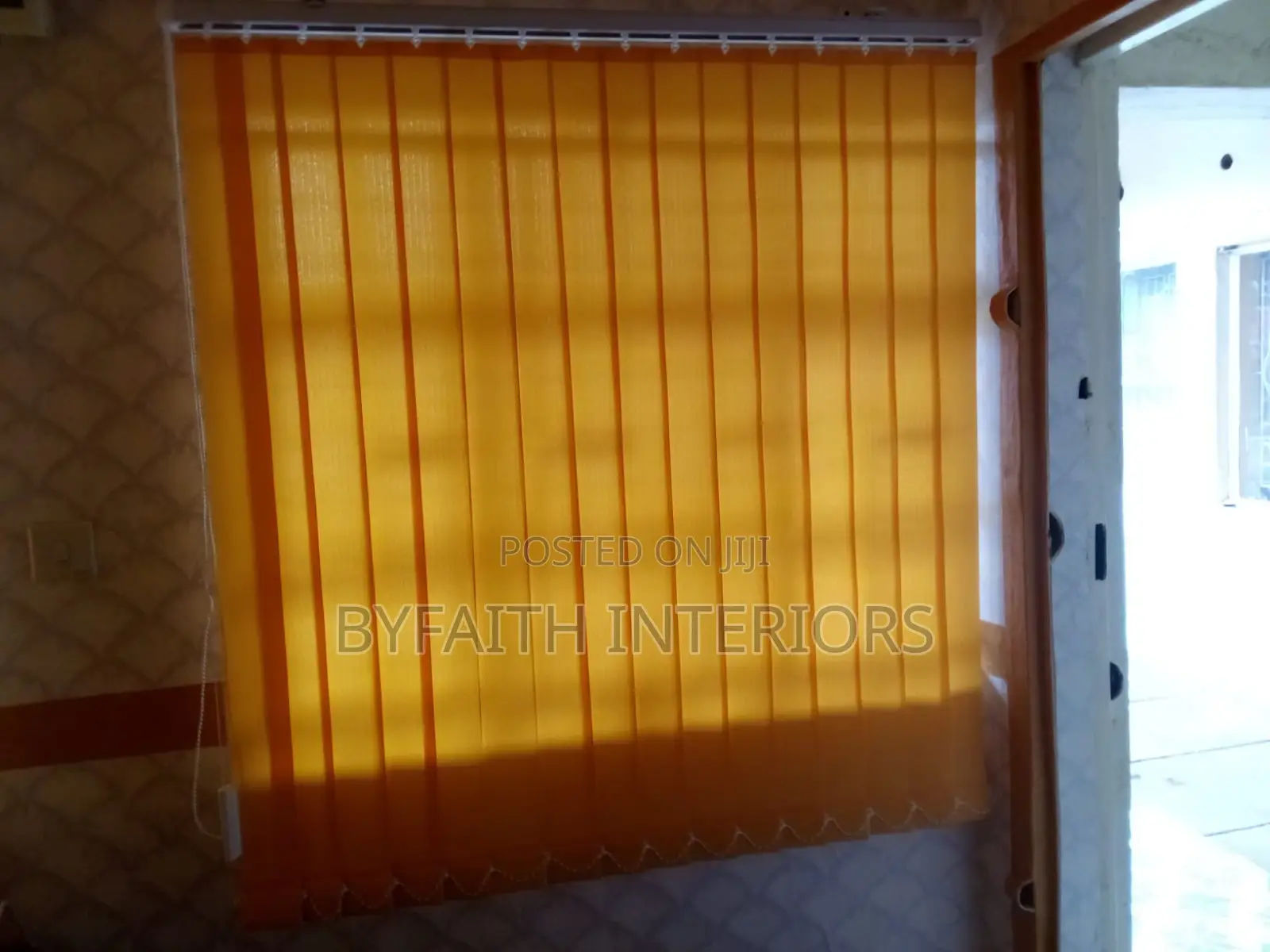 Relaxing Space With Vertical Blinds