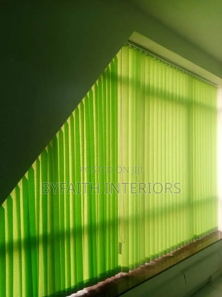Comfotable Room With Office Blinds