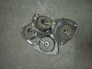 Subaru Forester Shock Mount