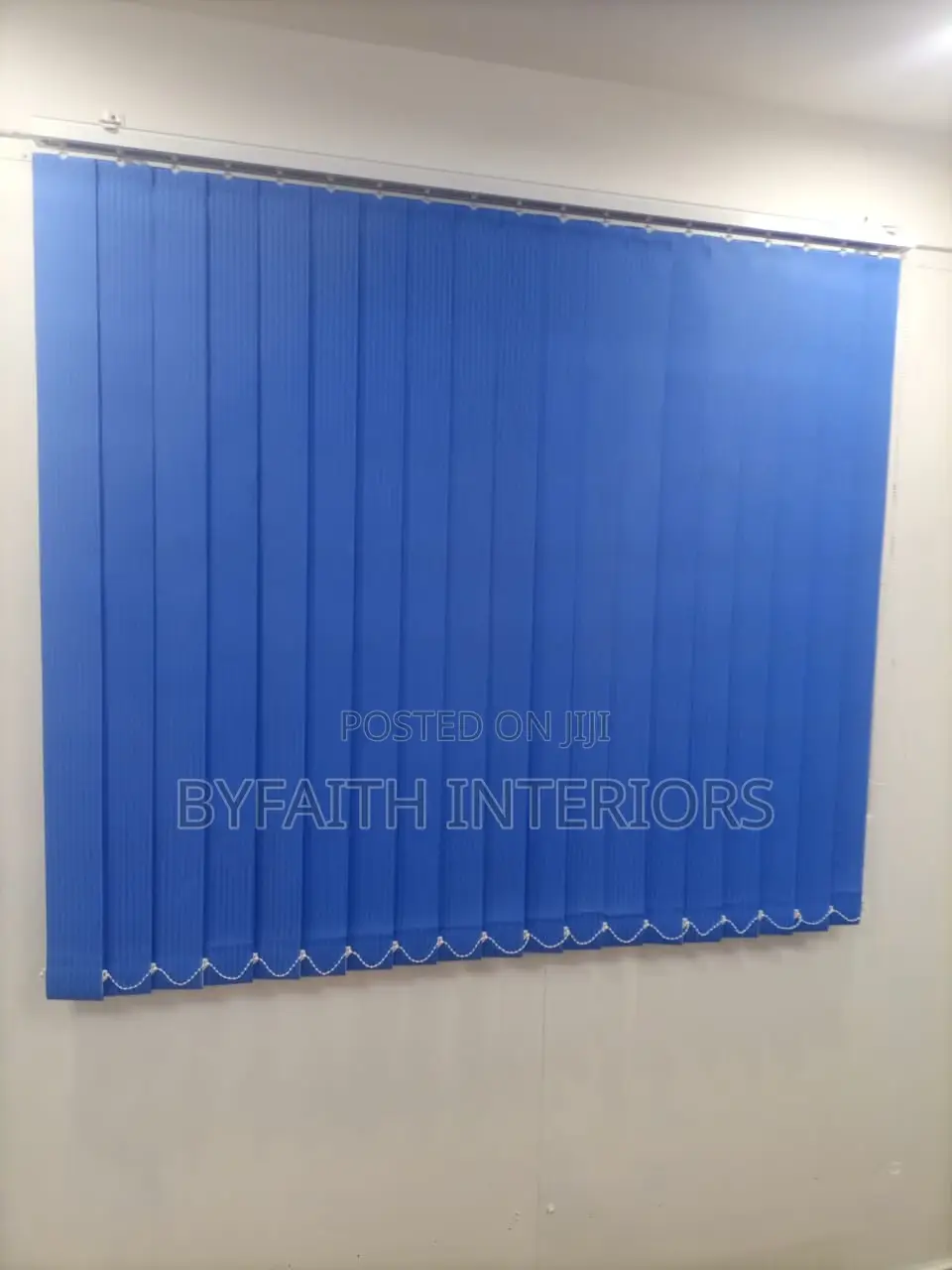 Work-Friendly With Vertical Blinds