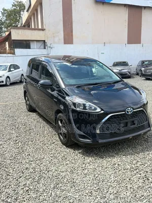 Toyota Sienta 2019 Gray
