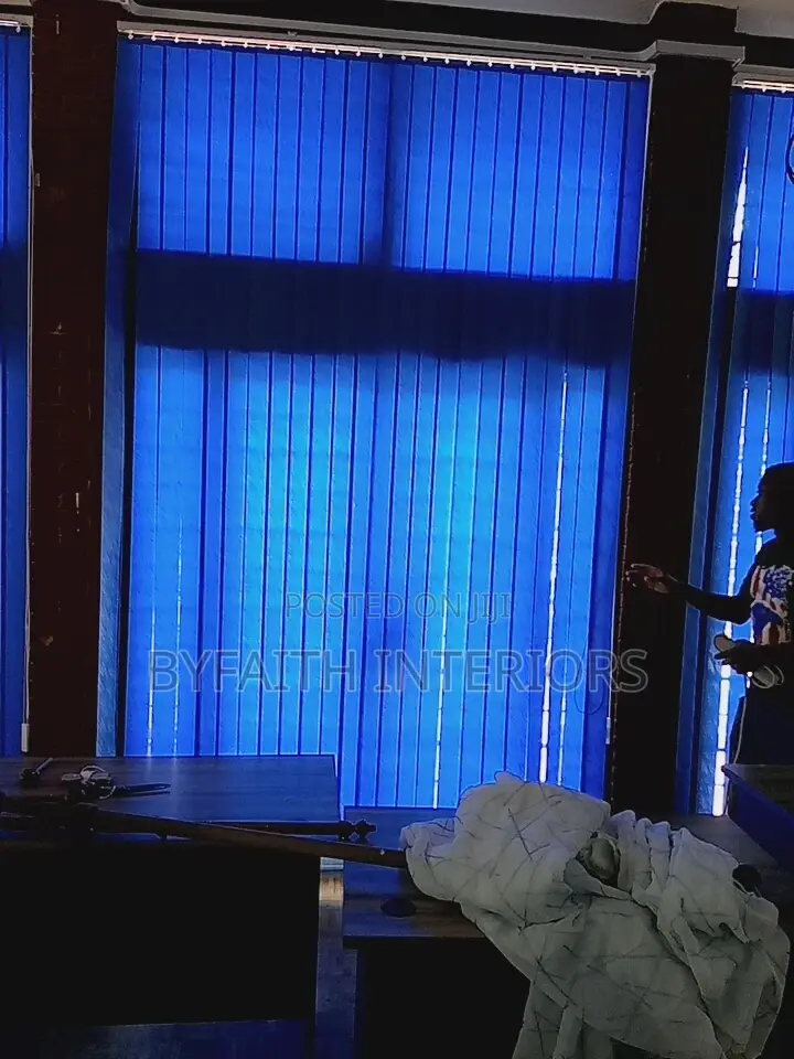 Elegant Finished Office Blinds