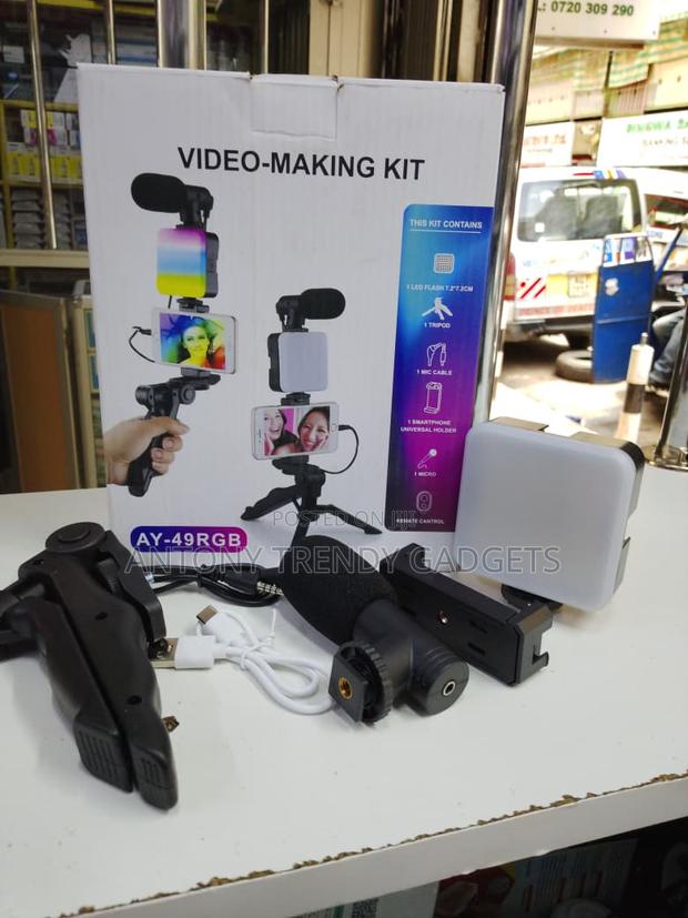 Ay-49 Rgb Video Making Kit For Smartphone Vlogging - main view