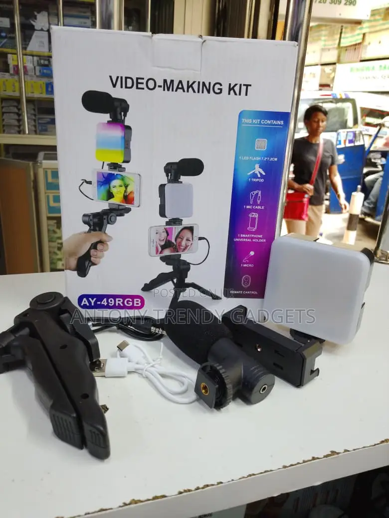 Ay-49 Rgb Vlogging Kit With Mic Tripod & Remote