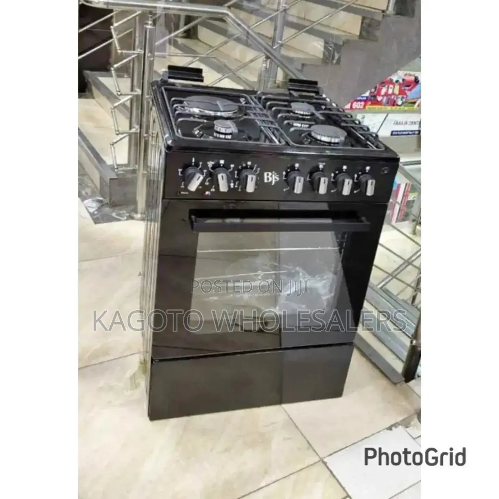 BJS Standing Cooker With Plug Outlet