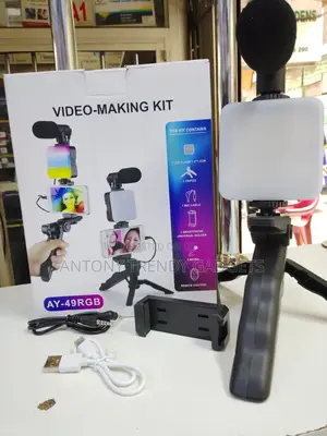 Ay-49 Smartphone Video Kit Rgb Light Microphone