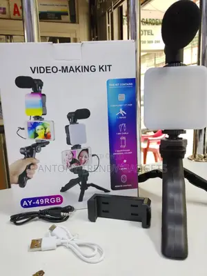 Ay-49 Smartphone Video Kit Rgb Light Microphone