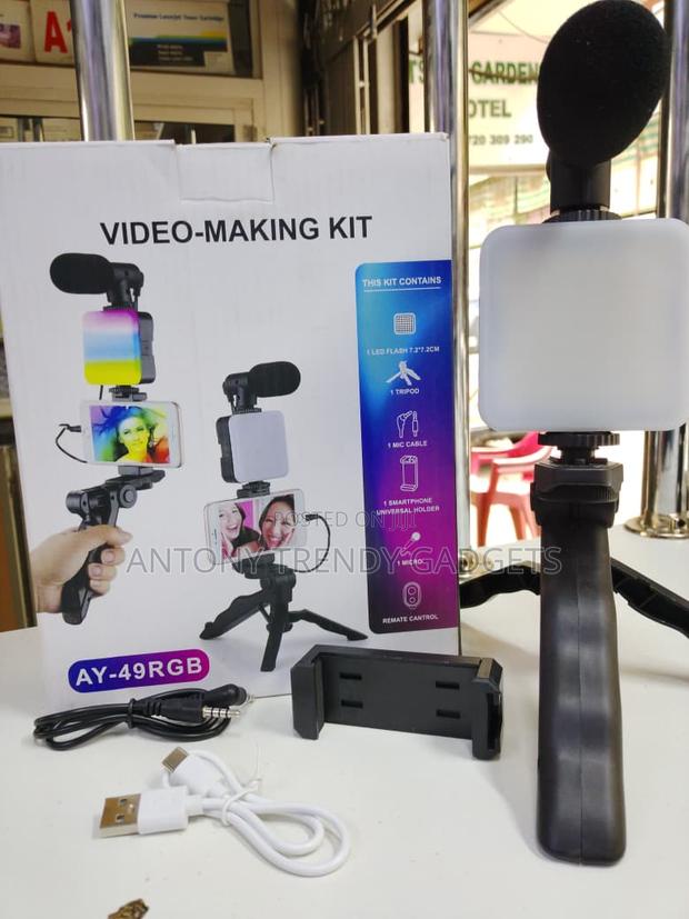 Ay-49 Smartphone Video Kit Rgb Light Microphone - thumbnail 4