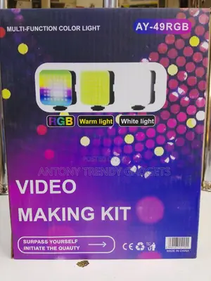 Ay-49 Rgb Led Vlogging Kit With Tripod & Mic