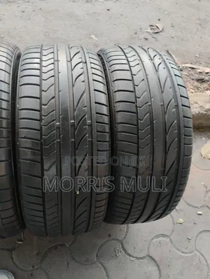 235/45r17 Bridgestone