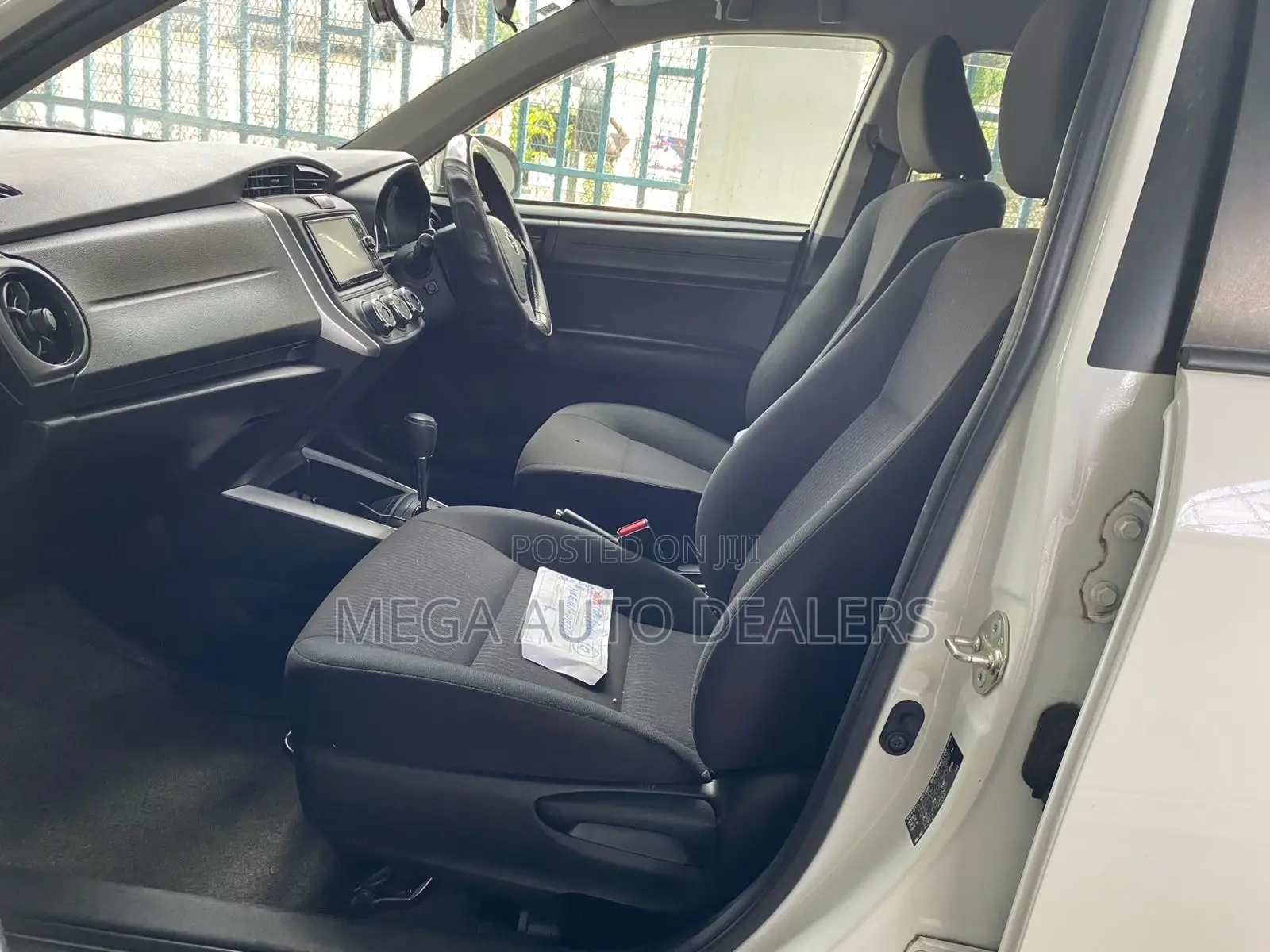 Toyota Corolla Fielder 2018 White