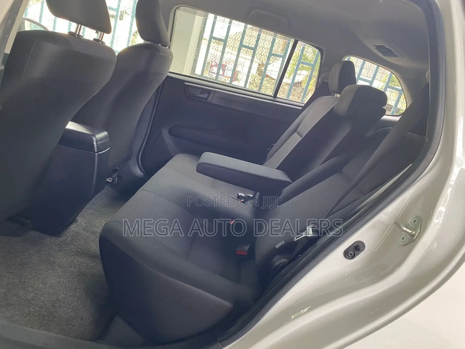 Toyota Corolla Fielder 2018 White