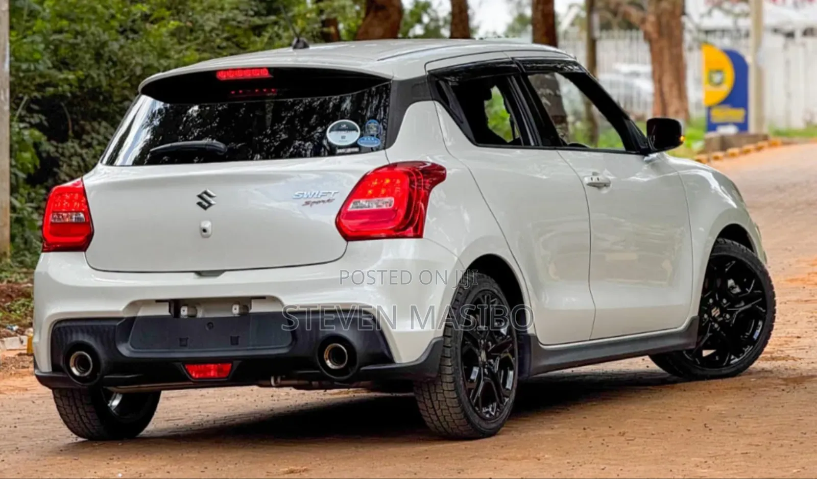 Suzuki Swift 2018 White