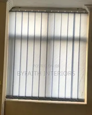 Maximum Privacy With Vertical Blinds