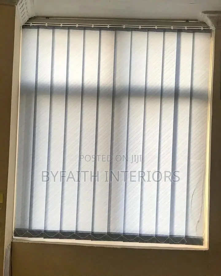 Maximum Privacy With Vertical Blinds