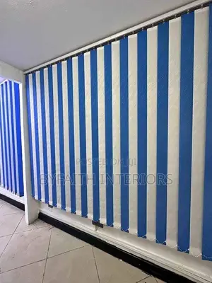 Maximum Privacy With Vertical Blinds