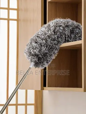 Microfiber Duster Extra Long Telescopic Pole Scratch-Resistant Cover