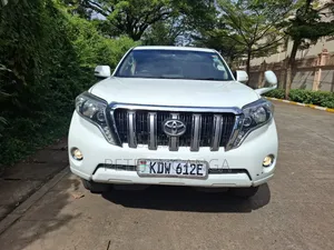 Toyota Land Cruiser Prado 2.7 i 2011 White