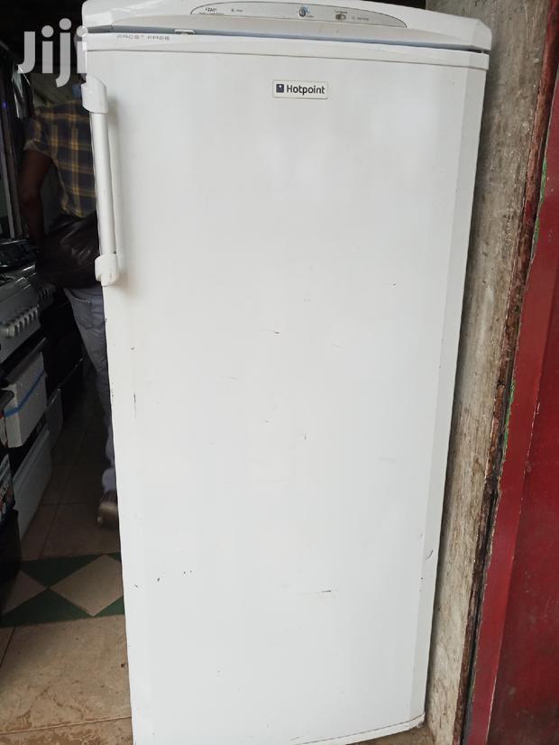 Freezer Upright - thumbnail 3