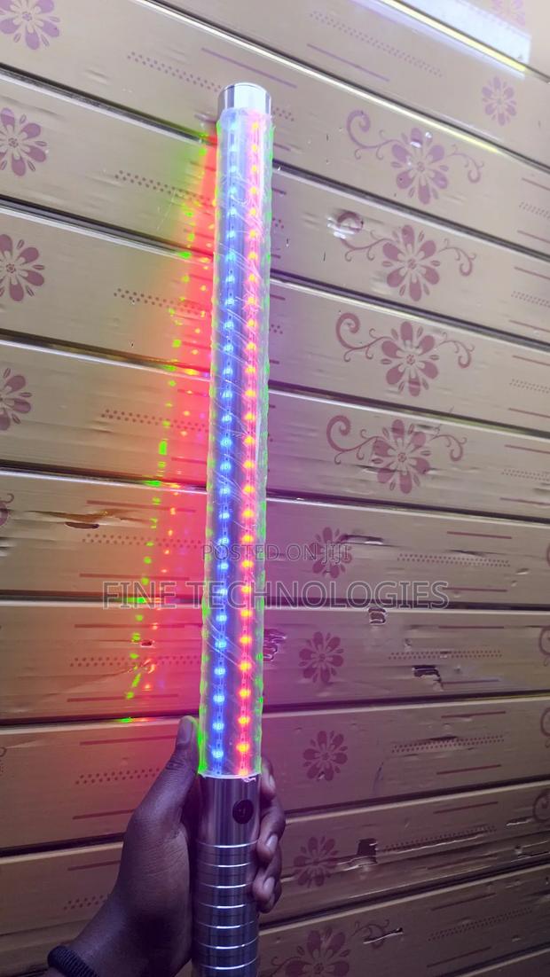 Rechargeable Led Strobe Baton - thumbnail 4