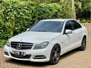Mercedes-Benz C180 2014 White
