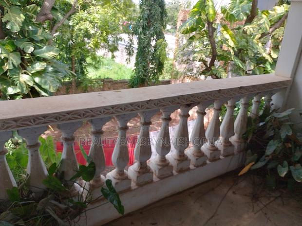 5bdrm Villa in Diani for sale - thumbnail 13