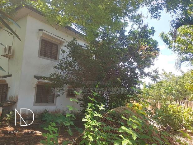 5bdrm Villa in Diani for sale - thumbnail 10
